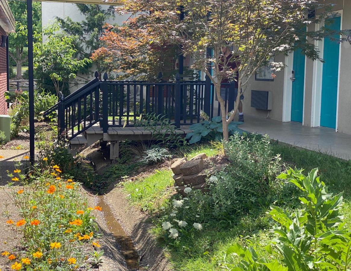 Cascades Inn Bloomington Ngoại thất bức ảnh