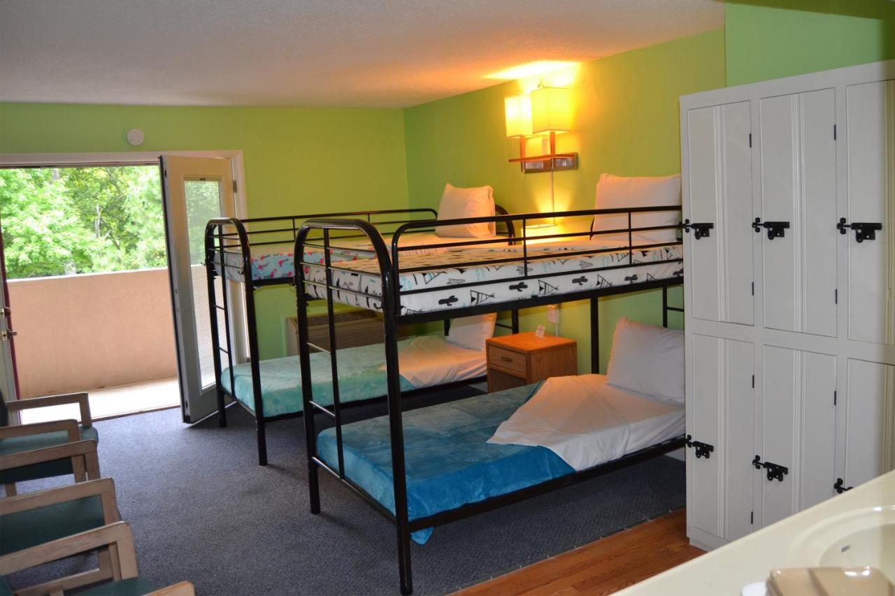 Cascades Inn Bloomington Ngoại thất bức ảnh