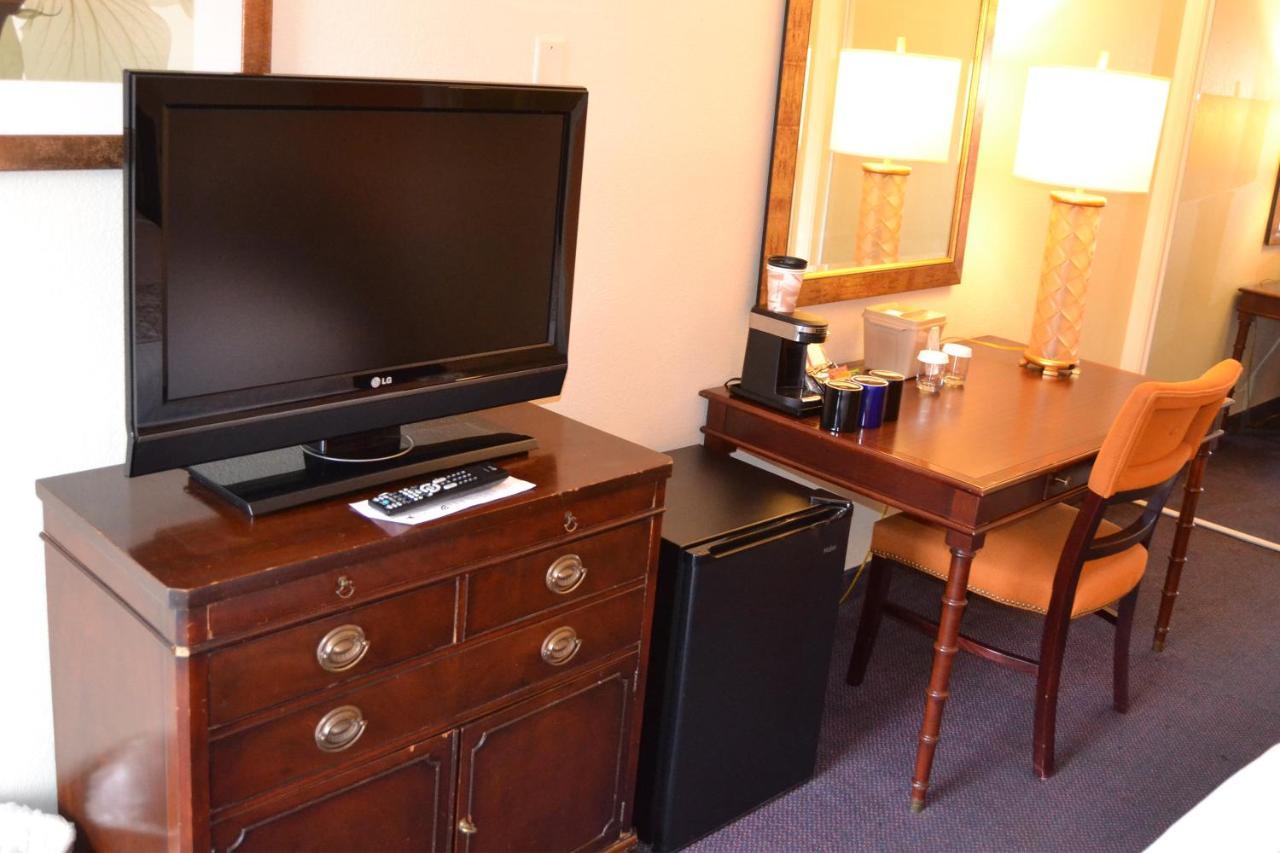 Cascades Inn Bloomington Ngoại thất bức ảnh